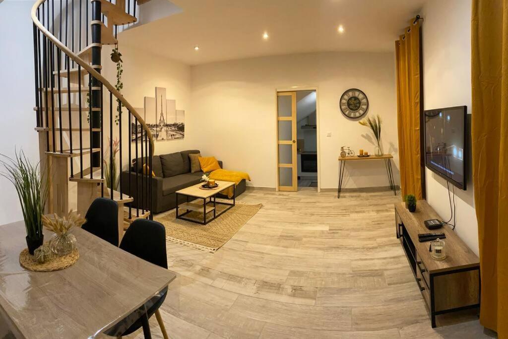 Le Duplex De Paris Chalon-sur-Saône Exterior foto